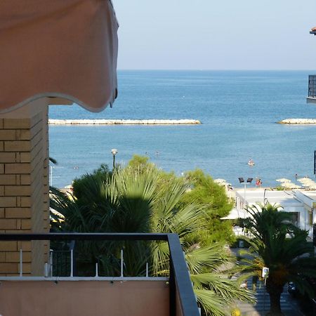 סן בנדטו דל טרנטו Hotel Bologna מראה חיצוני תמונה