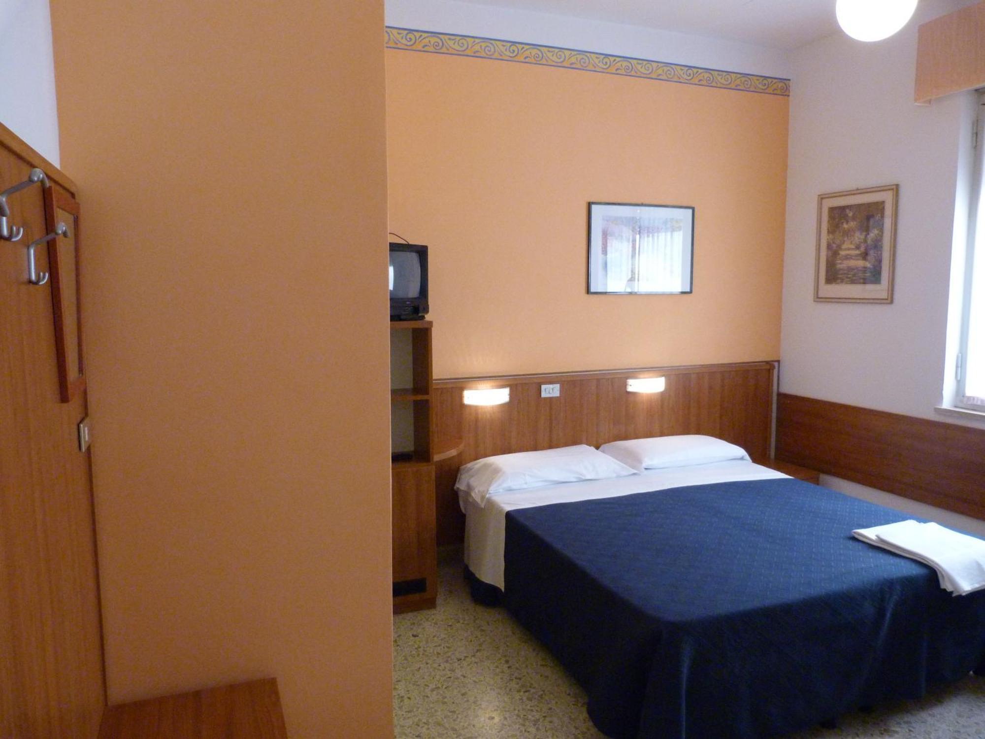 סן בנדטו דל טרנטו Hotel Bologna מראה חיצוני תמונה