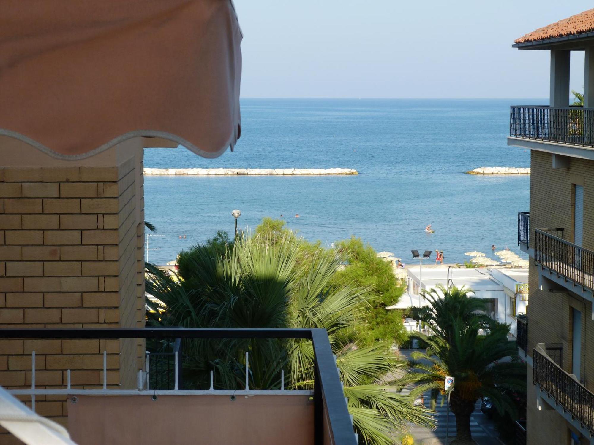 סן בנדטו דל טרנטו Hotel Bologna מראה חיצוני תמונה