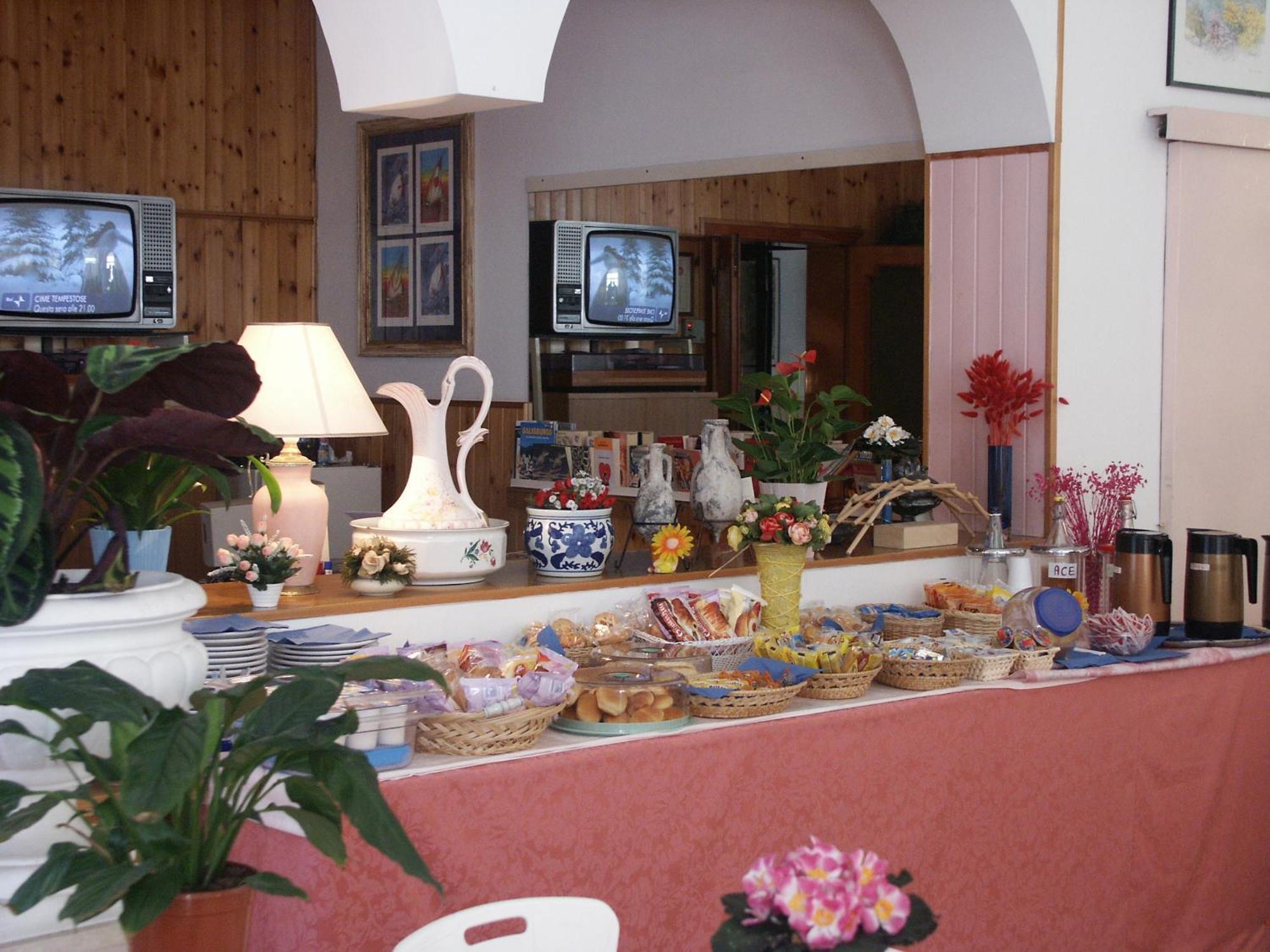 סן בנדטו דל טרנטו Hotel Bologna מראה חיצוני תמונה